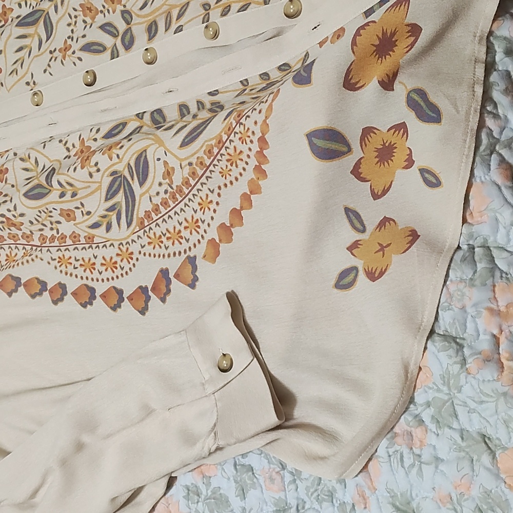 Button Tunic - Picture 10 of 15